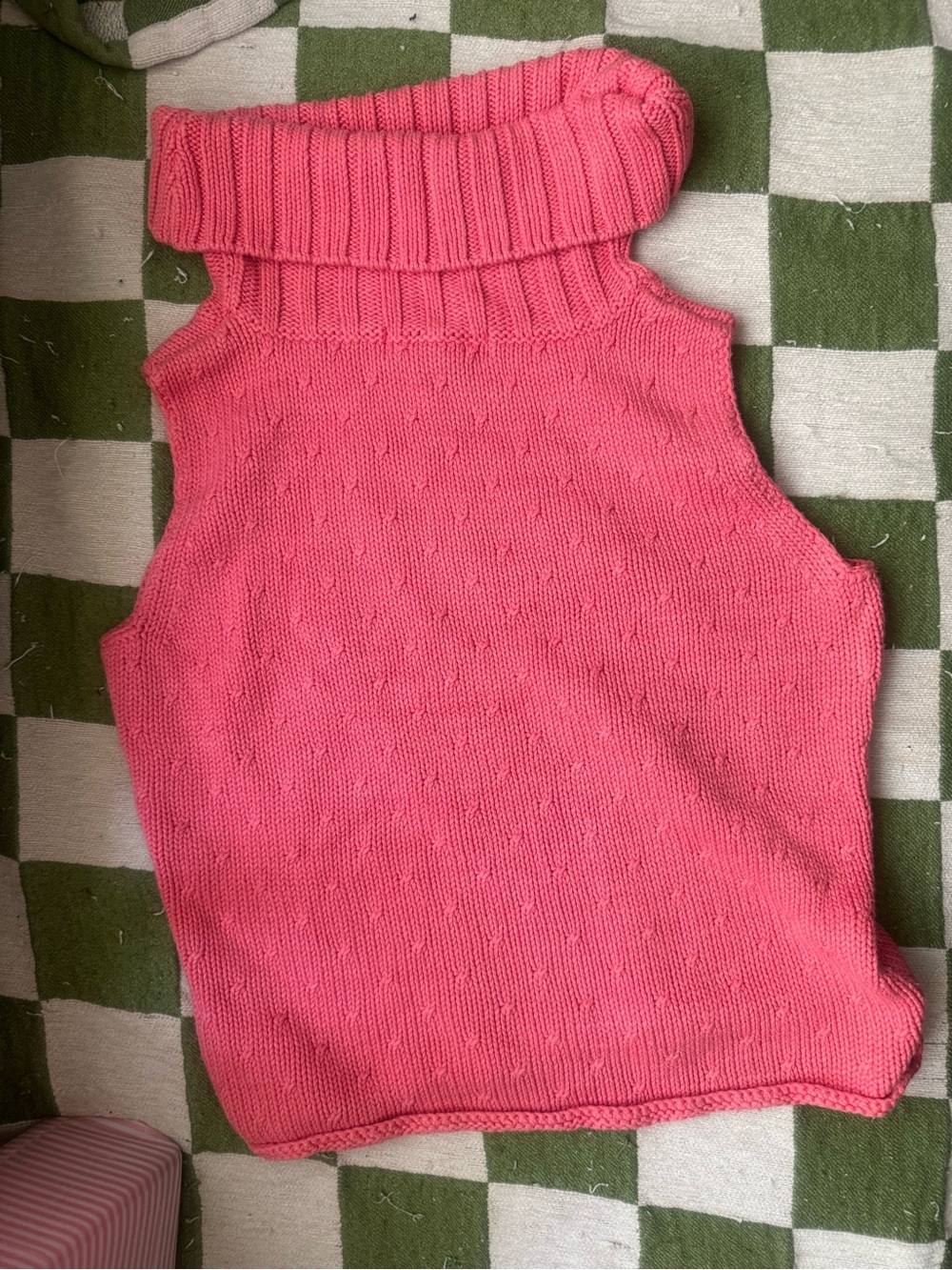 Women's Sleeveless Cowl Neck Sweater Vest - Pink